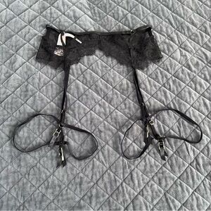 Victoria’s Secret Garter Belt XS S Lace Black Lingerie Leg Straps Bottom B13